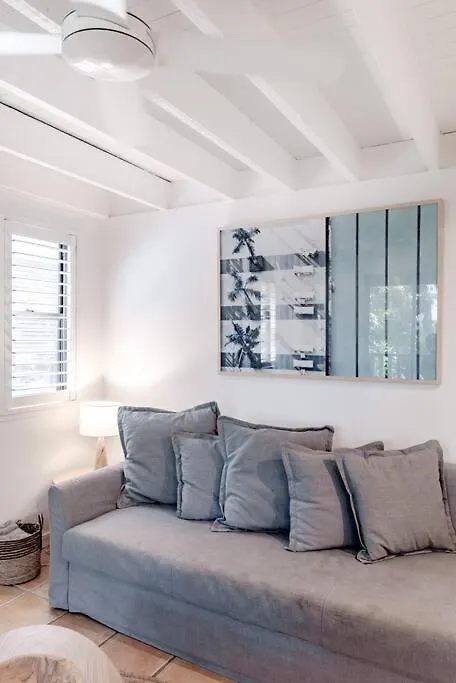 Hébergement de vacances 'The Rest' Stunning Noosa Family Beach Cottage Australie