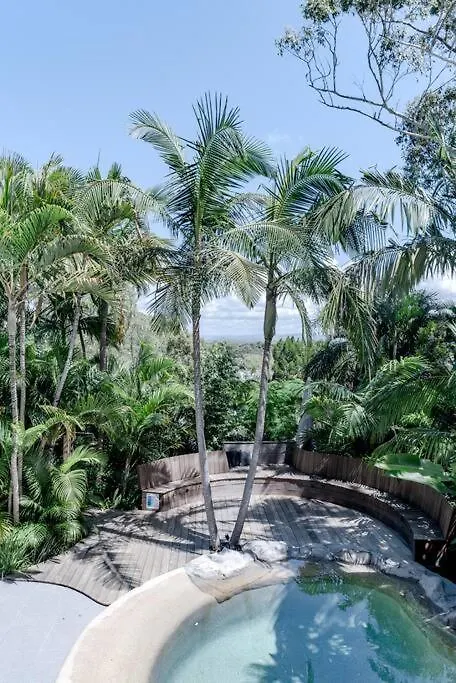 Hébergement de vacances 'The Rest' Stunning Noosa Family Beach Cottage