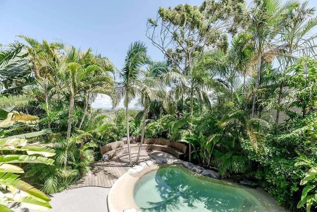'The Rest' Stunning Noosa Family Beach Cottage Australie