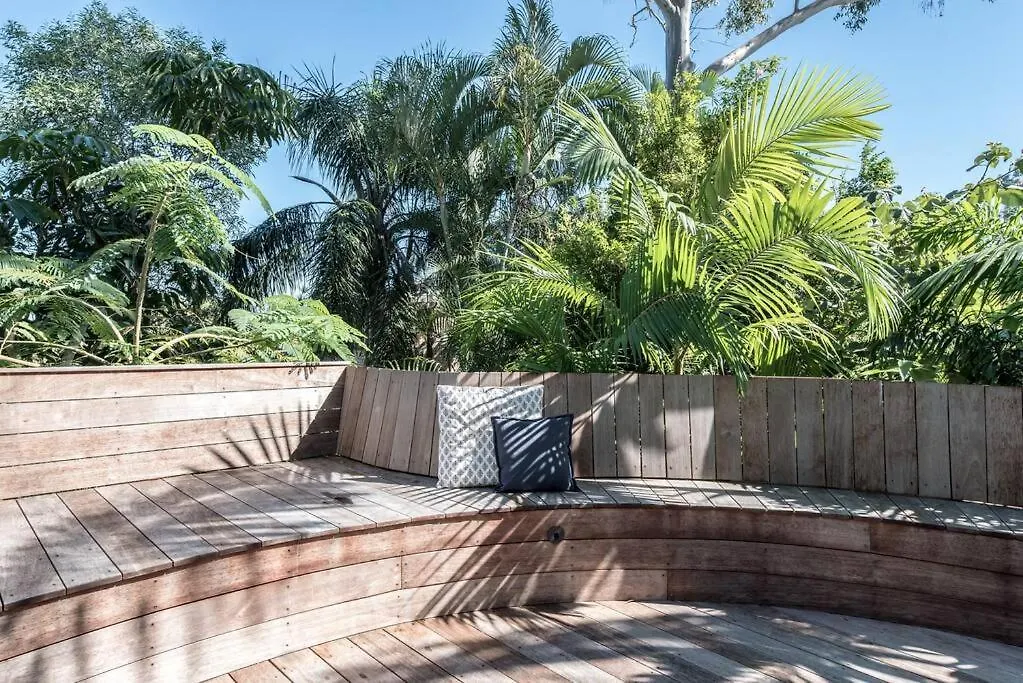 Hébergement de vacances 'The Rest' Stunning Noosa Family Beach Cottage